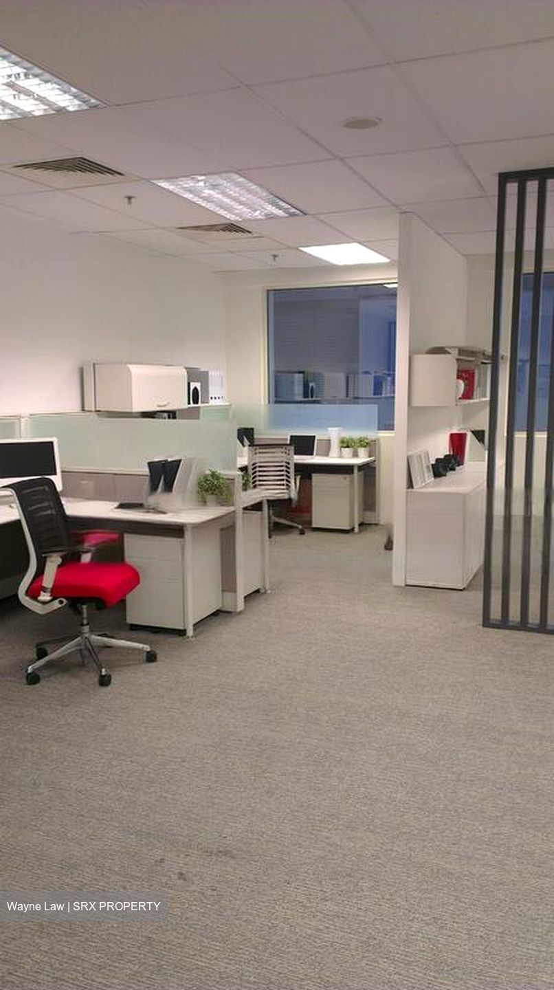 Burlington Square (D7), Office #454423641